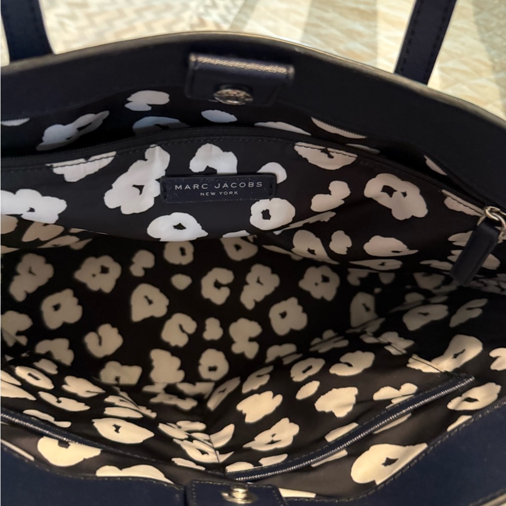 Marc Jacobs Dark Blue Tote Bag - Picture 4 of 4
